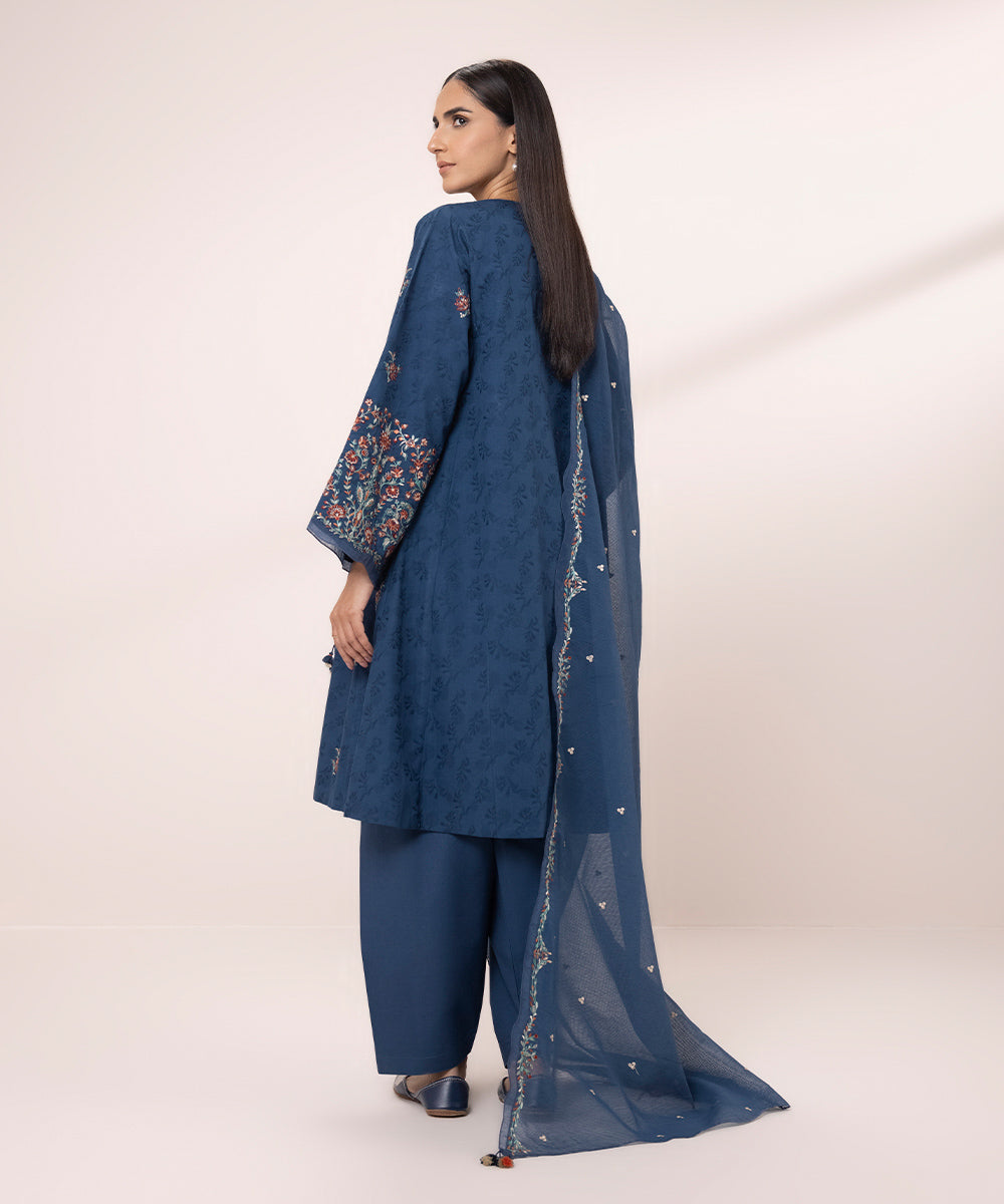 3 Piece - Embroidered Jacquard Suit