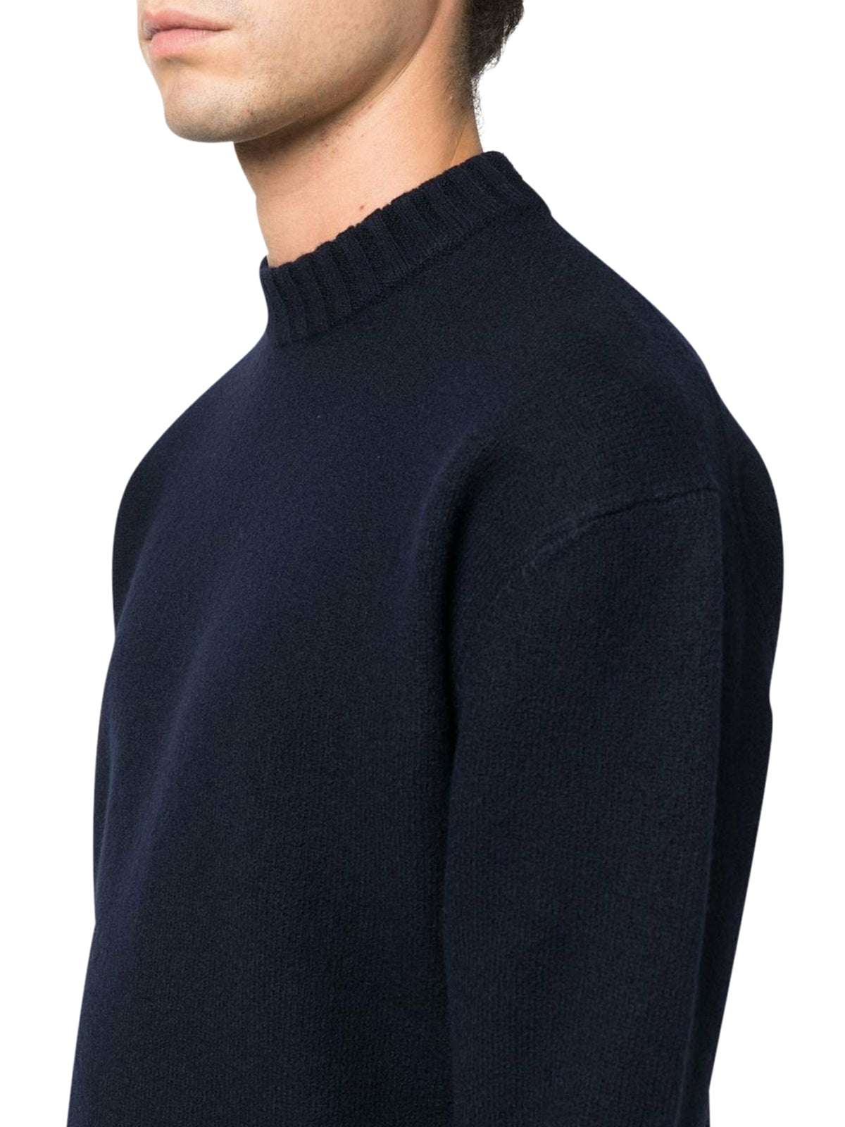 crew-neck pullover jumper