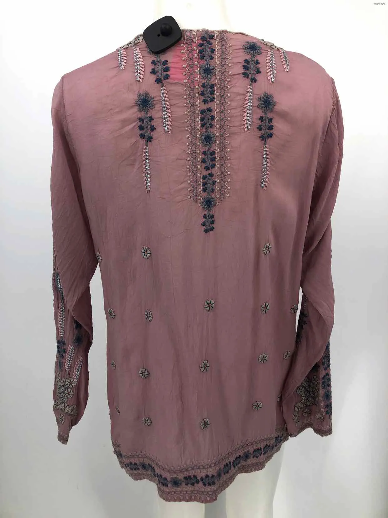 JOHNNY WAS Lavender Blue Gray Embroidered Longsleeve Size LARGE  (L) Top