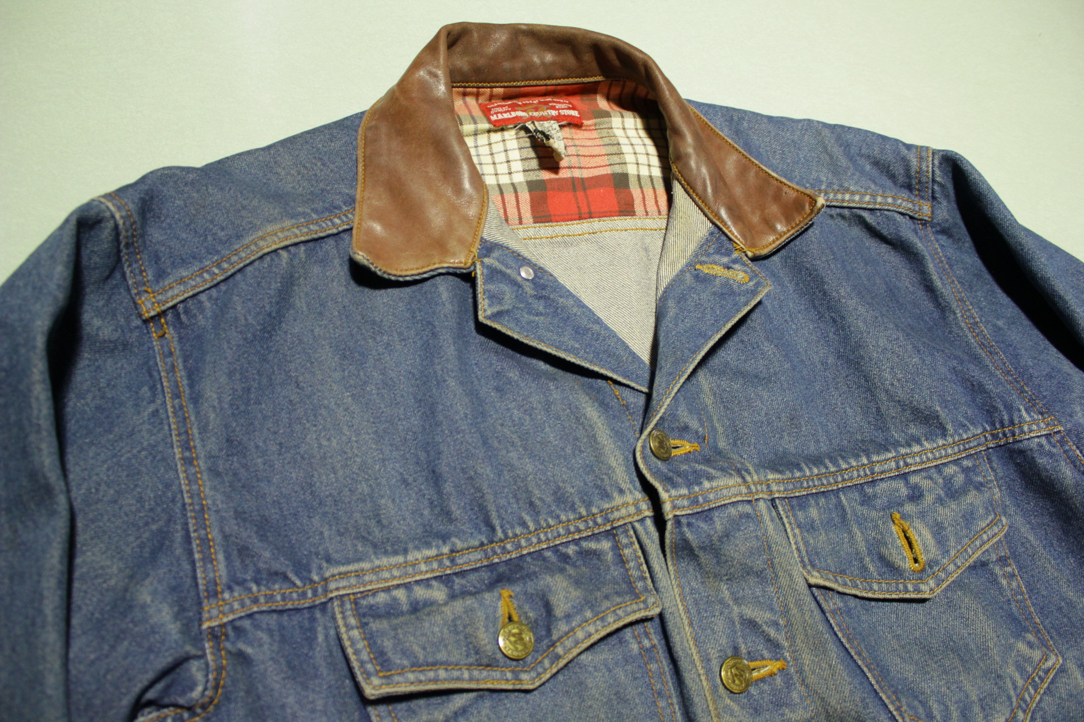 Marlboro Country Store Vintage Leather Collar Plaid Lining 90s Denim Jean Jacket