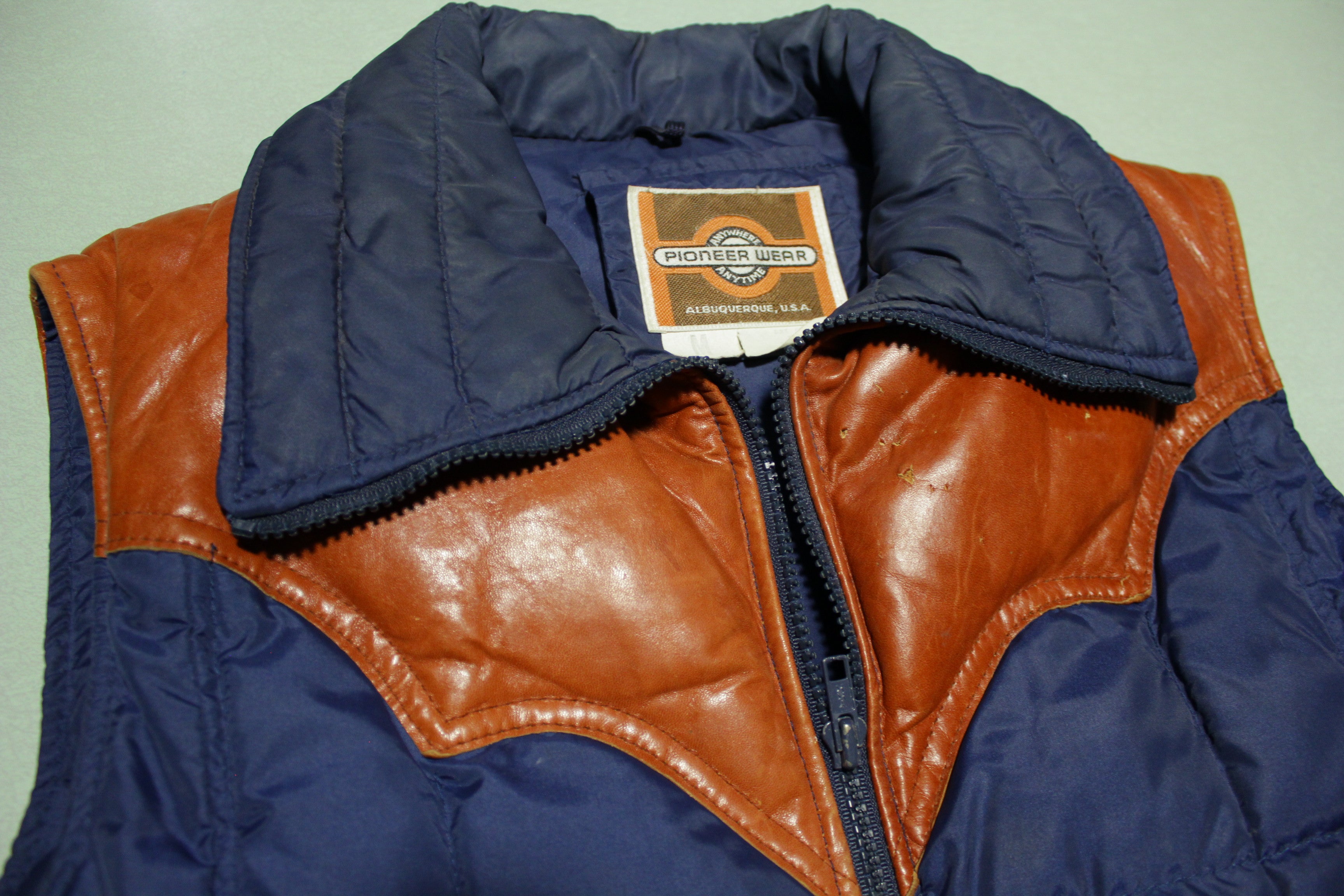 Pioneer Wear Leather Patch Vintage 80s Puffer Ski Vest Jacket